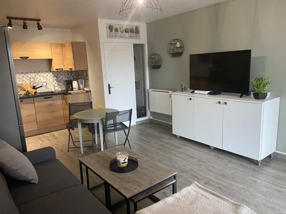 Superbe Appartement De 41M2 Refait A Neuf Saint-Jean-de-Monts Exterior photo
